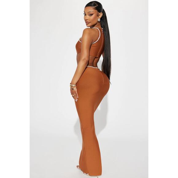 Fashion Nova Luxe NWT Knotty Embellished Bodycon Maxi Dress Cognac Brown Size L - Picture 2 of 14